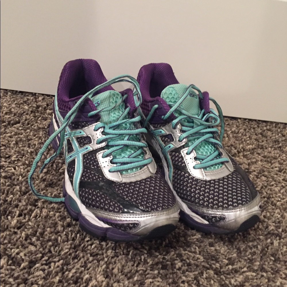 ASICS Tennis Shoes
